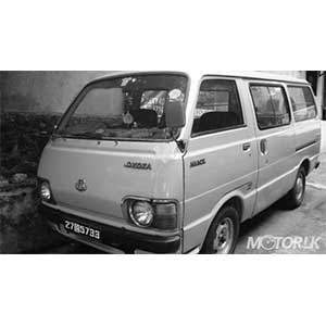 HIACE (1977 TO 1982)