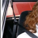 seat belt drop link in car